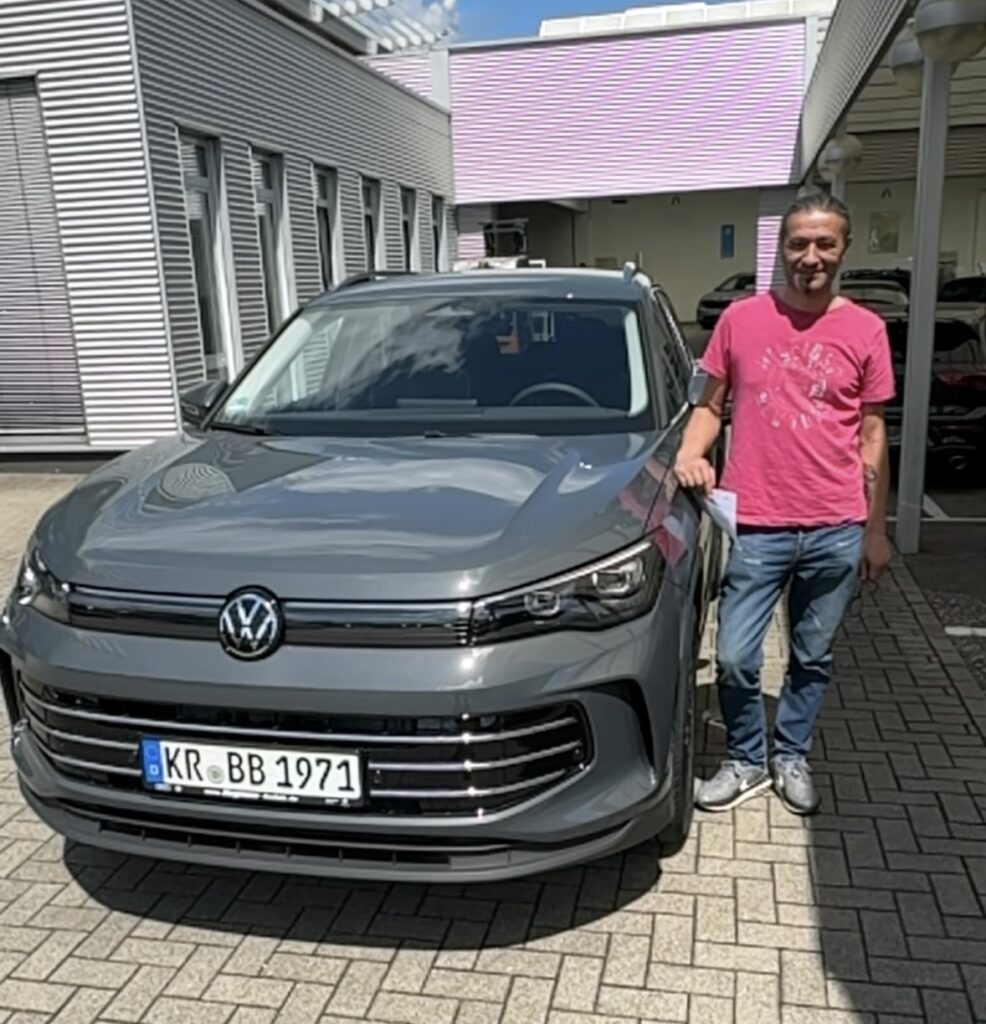 Fahrzeugübergabe Tiguan Elegance